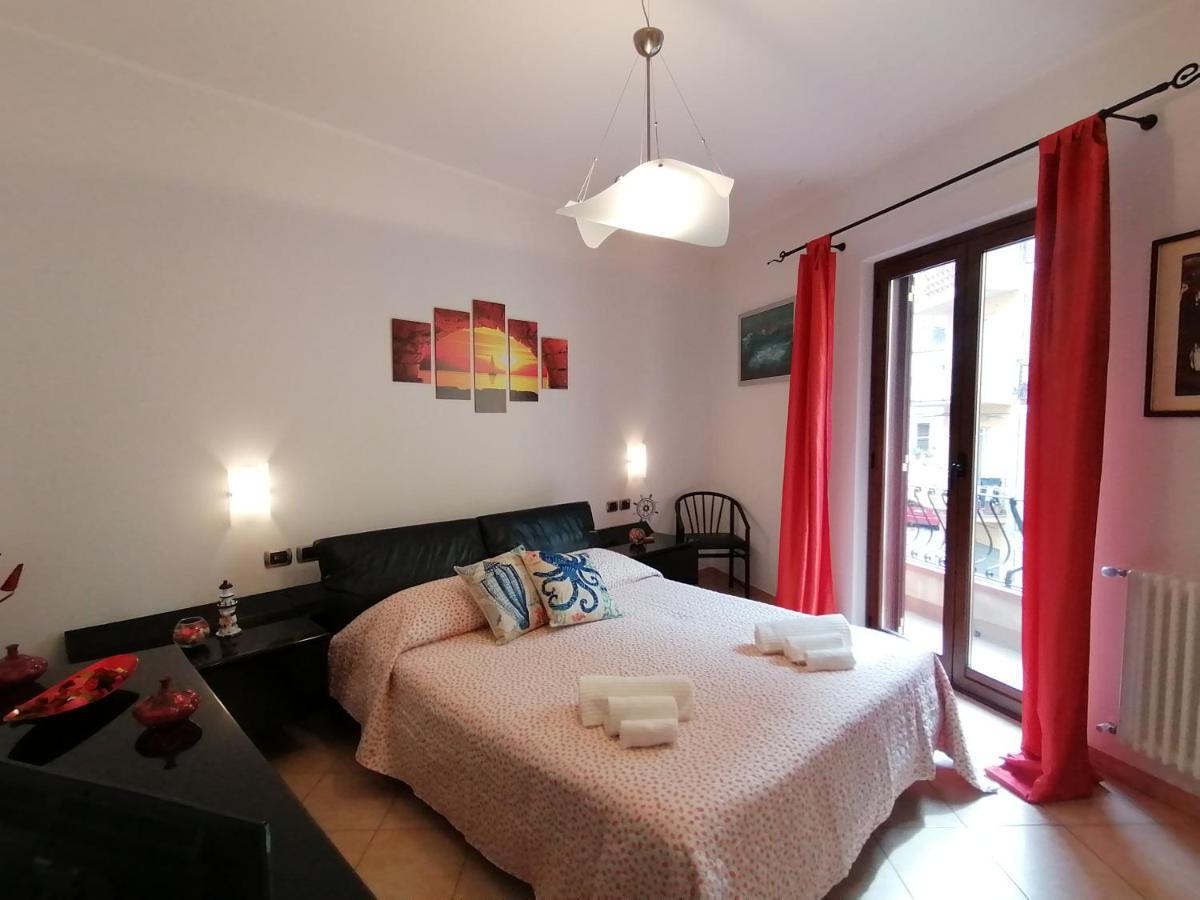 Casa Il Faro Appartement Taormina Buitenkant foto