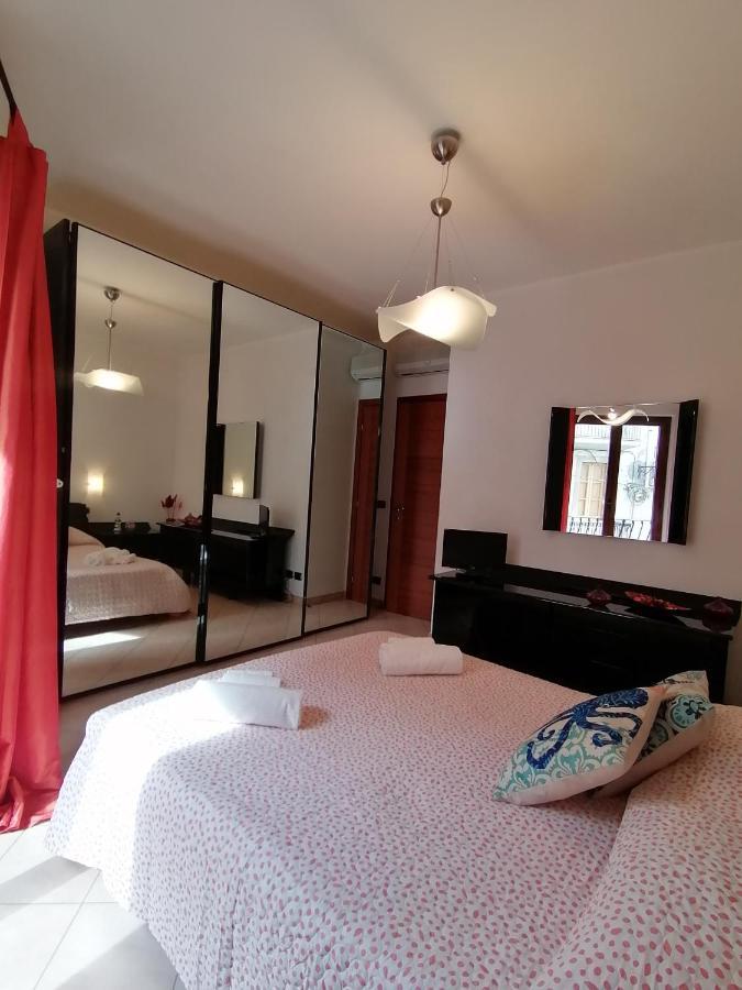 Casa Il Faro Appartement Taormina Buitenkant foto